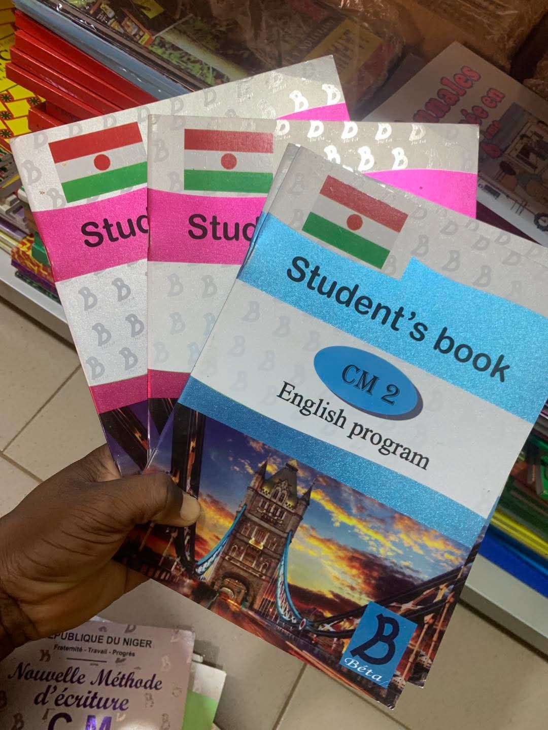 Fourniture scolaire disponible à la librairie
