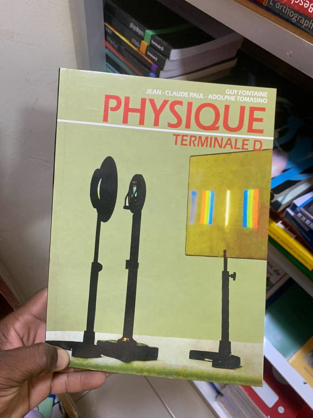 Fourniture scolaire disponible à la librairie