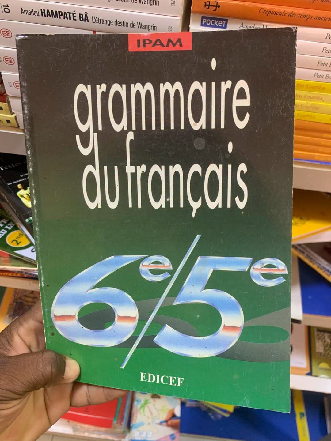 Fourniture scolaire disponible à la librairie