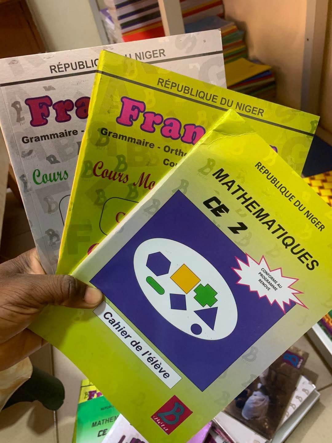 Fourniture scolaire disponible à la librairie