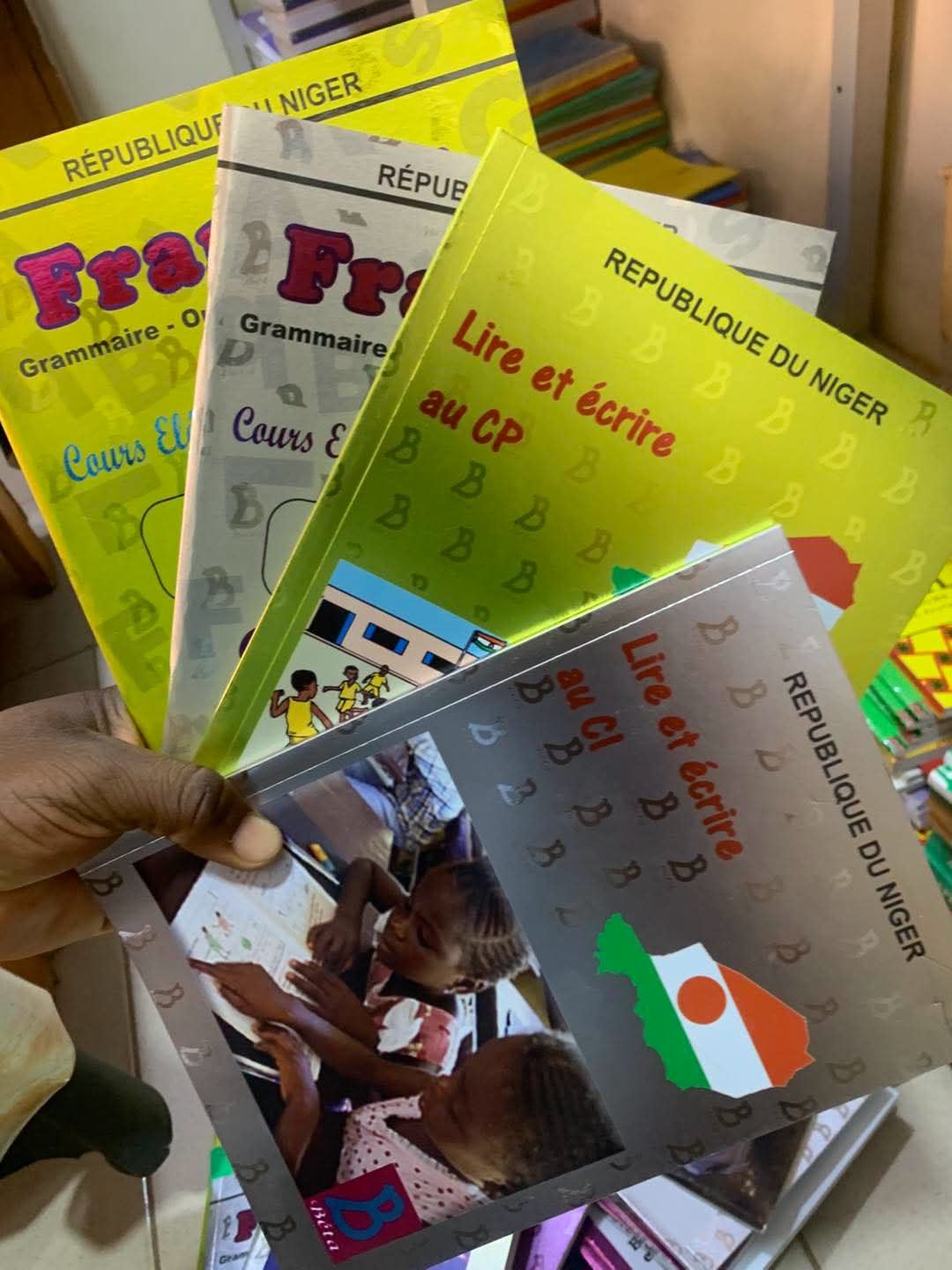 Fourniture scolaire disponible à la librairie