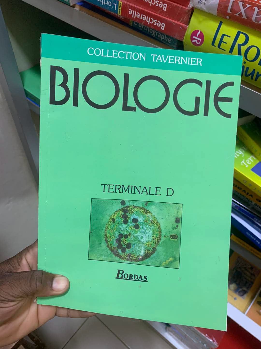 Fourniture scolaire disponible à la librairie